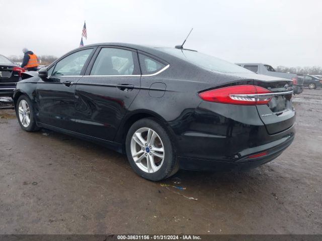 Photo 2 VIN: 3FA6P0HD5JR252184 - FORD FUSION 