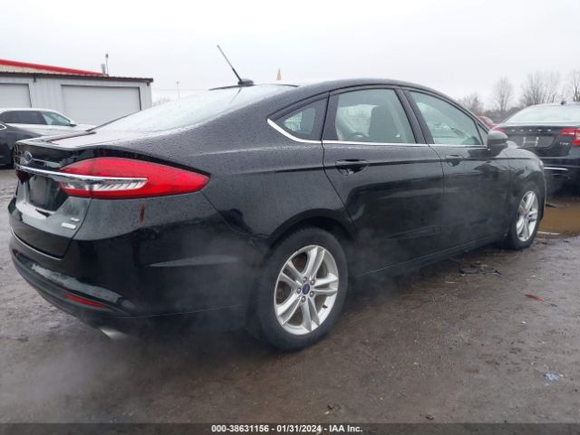 Photo 3 VIN: 3FA6P0HD5JR252184 - FORD FUSION 