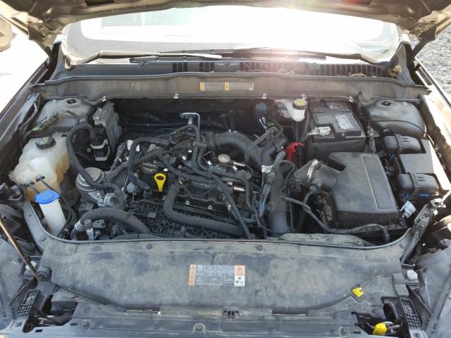 Photo 6 VIN: 3FA6P0HD5JR280986 - FORD FUSION SE 