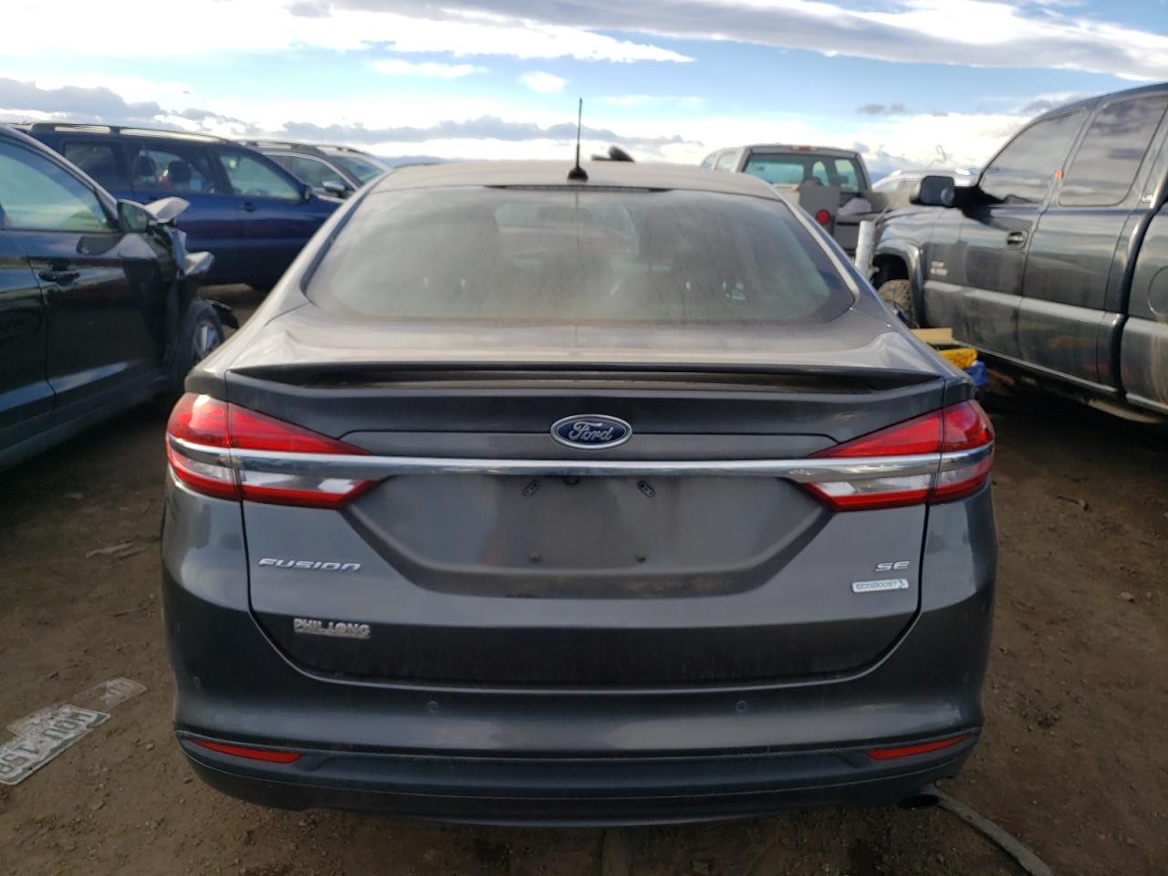 Photo 5 VIN: 3FA6P0HD5JR285069 - FORD FUSION 