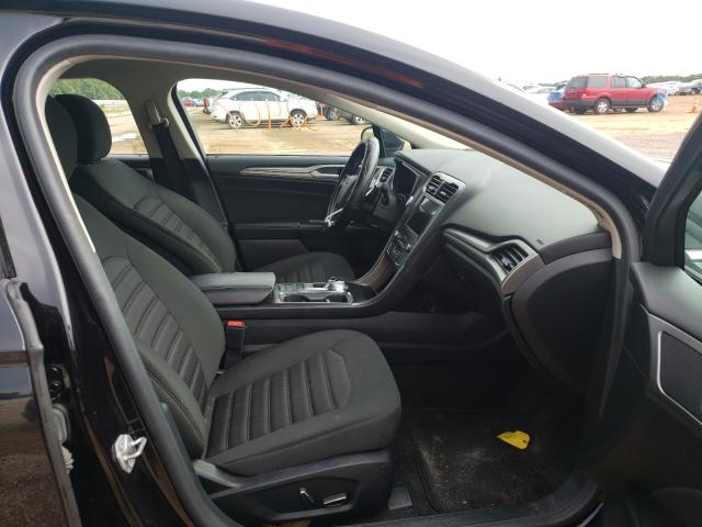 Photo 4 VIN: 3FA6P0HD5KR113982 - FORD FUSION SE 