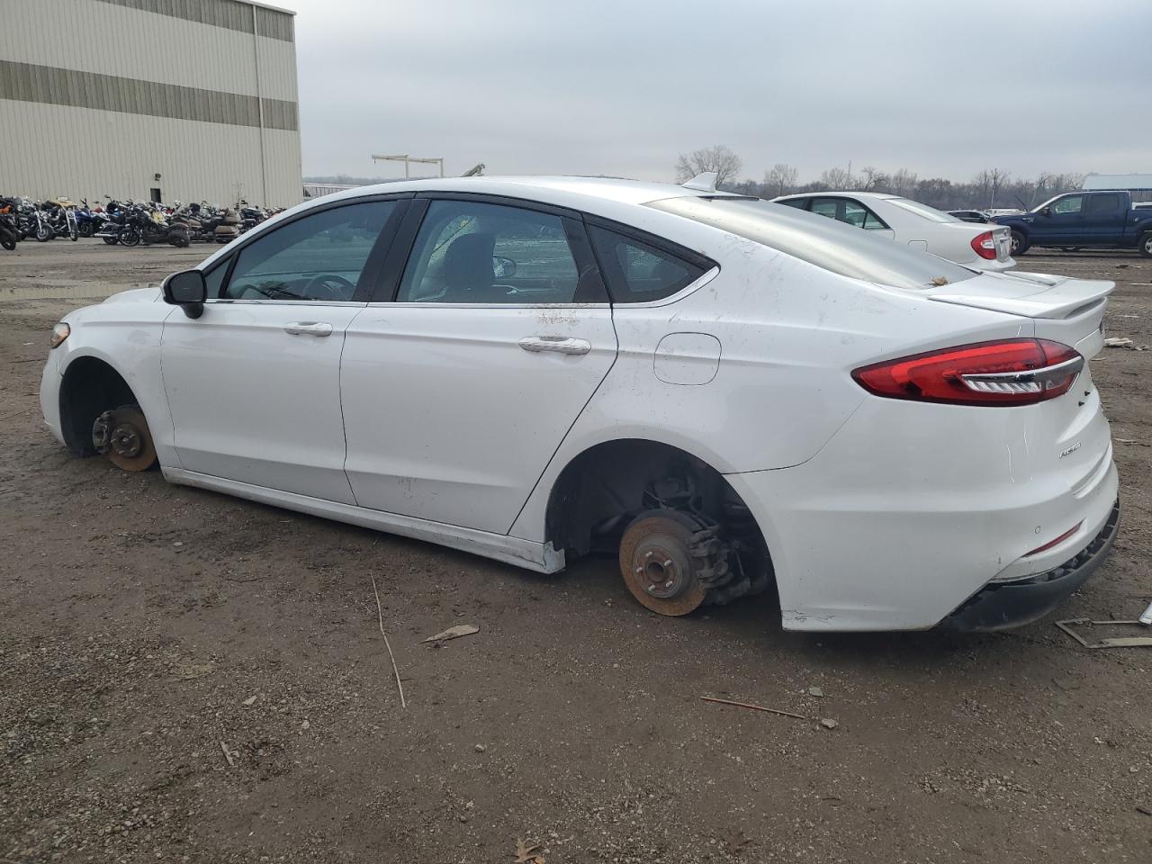 Photo 1 VIN: 3FA6P0HD5KR215587 - FORD FUSION 