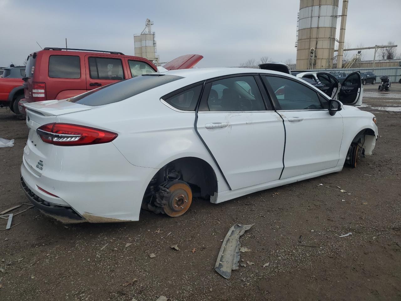 Photo 2 VIN: 3FA6P0HD5KR215587 - FORD FUSION 