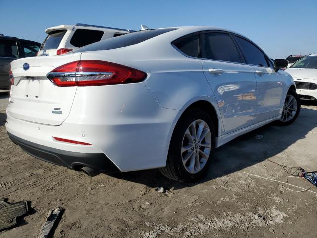 Photo 2 VIN: 3FA6P0HD5LR124921 - FORD FUSION 