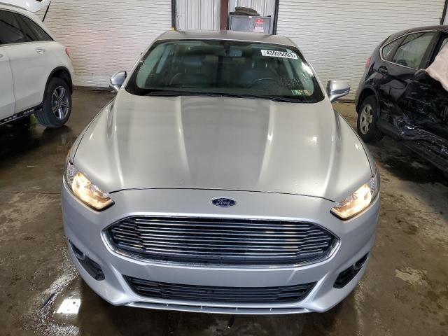 Photo 4 VIN: 3FA6P0HD6FR124916 - FORD FUSION SE 