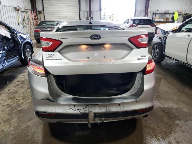 Photo 5 VIN: 3FA6P0HD6FR124916 - FORD FUSION SE 