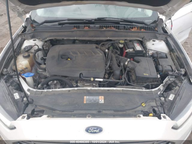 Photo 9 VIN: 3FA6P0HD6FR180127 - FORD FUSION 