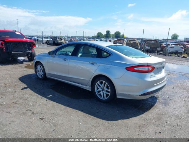 Photo 2 VIN: 3FA6P0HD6FR189703 - FORD FUSION 