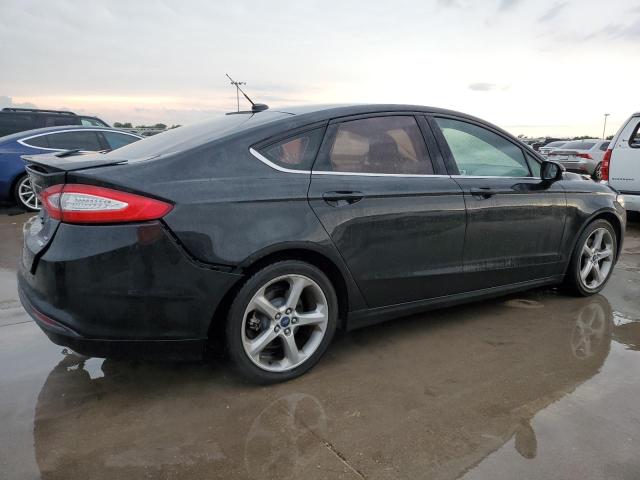 Photo 2 VIN: 3FA6P0HD6FR205267 - FORD FUSION SE 