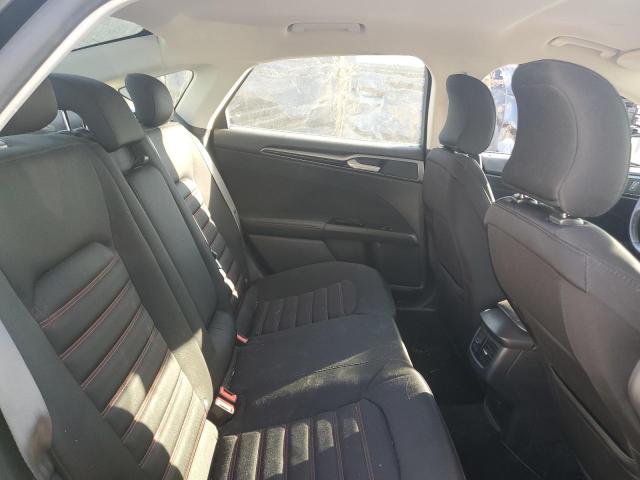 Photo 9 VIN: 3FA6P0HD6FR226247 - FORD FUSION SE 