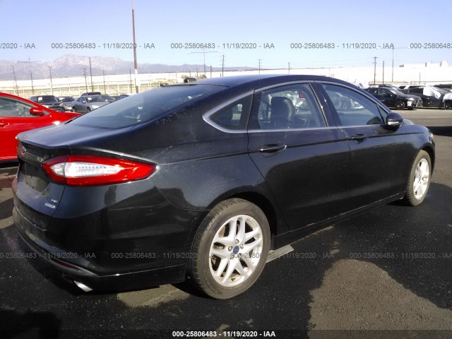 Photo 3 VIN: 3FA6P0HD6FR238611 - FORD FUSION 