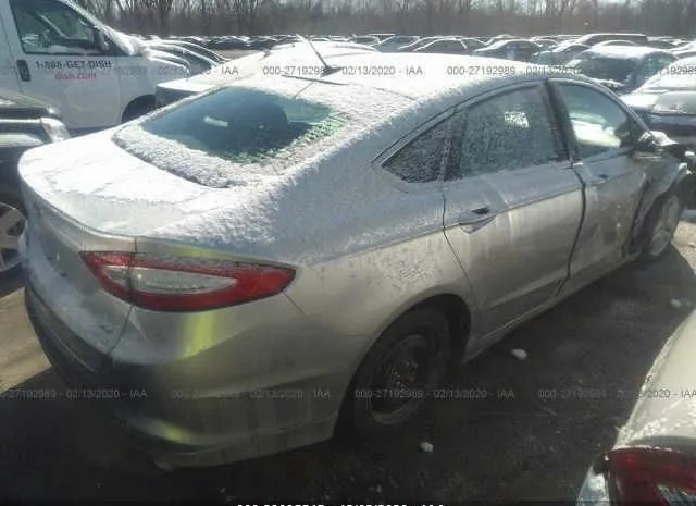 Photo 3 VIN: 3FA6P0HD6FR271608 - FORD FUSION 