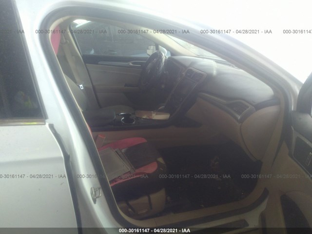 Photo 4 VIN: 3FA6P0HD6GR123220 - FORD FUSION 