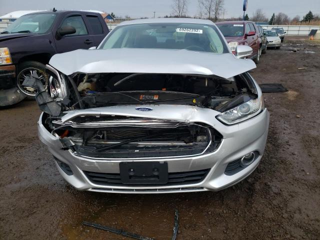 Photo 4 VIN: 3FA6P0HD6GR152961 - FORD FUSION SE 