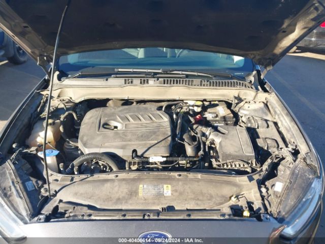 Photo 9 VIN: 3FA6P0HD6GR332618 - FORD FUSION 