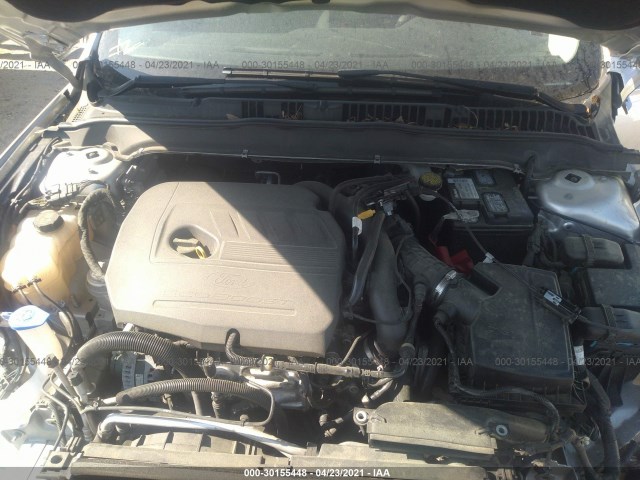 Photo 9 VIN: 3FA6P0HD6GR391457 - FORD FUSION 