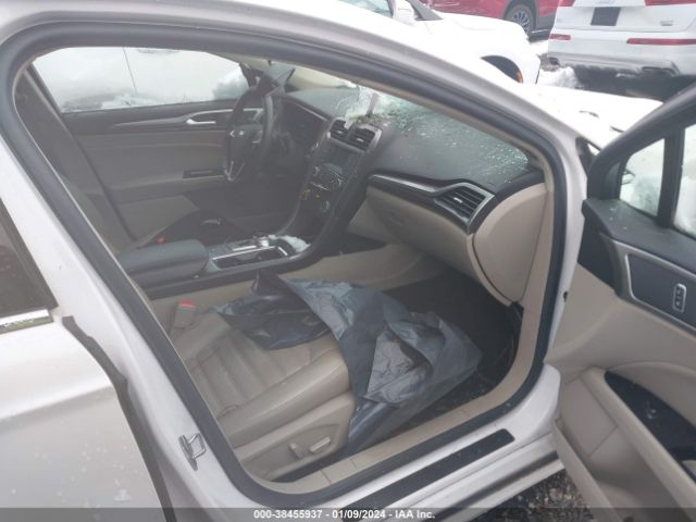 Photo 4 VIN: 3FA6P0HD6HR115703 - FORD FUSION 