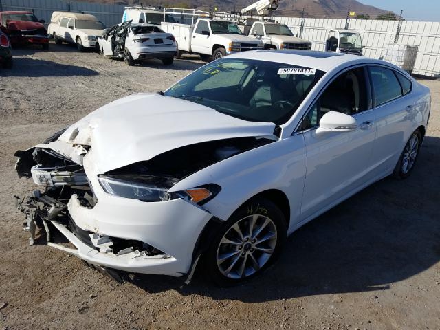 Photo 1 VIN: 3FA6P0HD6HR130492 - FORD FUSION SE 