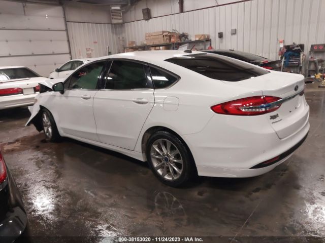 Photo 2 VIN: 3FA6P0HD6HR247165 - FORD FUSION 