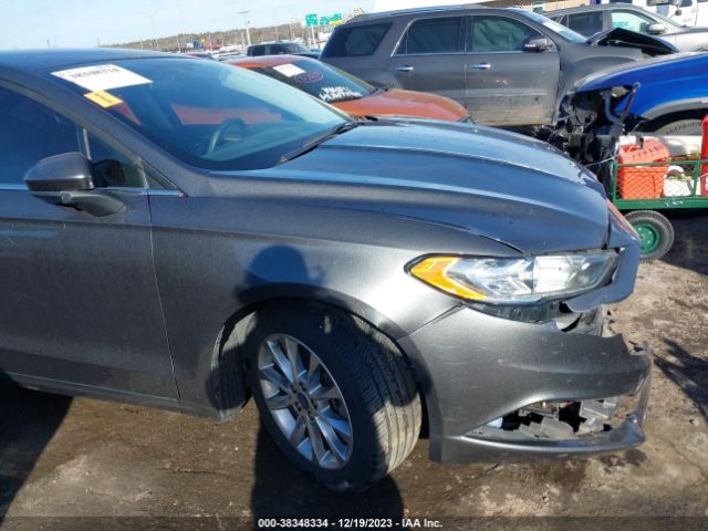 Photo 5 VIN: 3FA6P0HD6HR263981 - FORD FUSION 