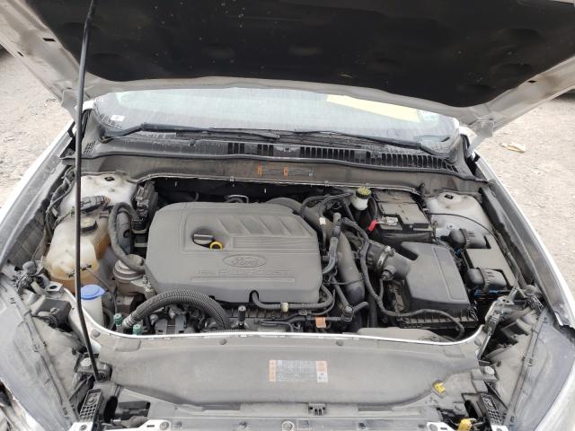 Photo 6 VIN: 3FA6P0HD6HR272258 - FORD FUSION SE 