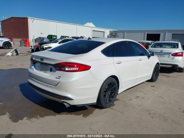 Photo 3 VIN: 3FA6P0HD6HR412969 - FORD FUSION 