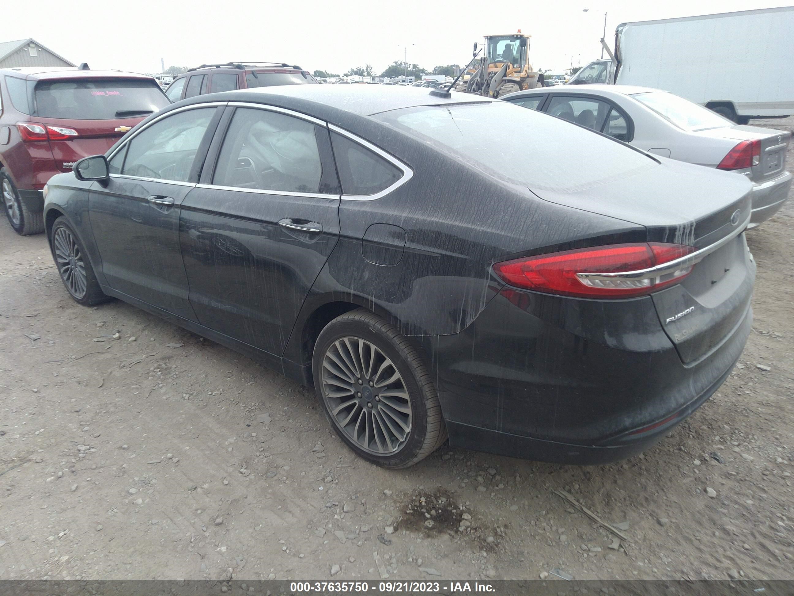 Photo 2 VIN: 3FA6P0HD6JR185174 - FORD FUSION 