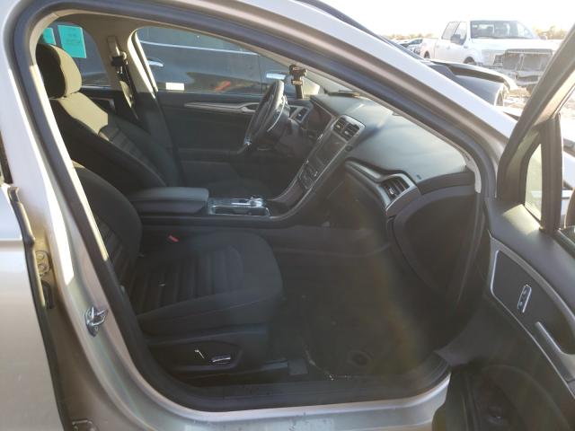 Photo 4 VIN: 3FA6P0HD6JR216715 - FORD FUSION SE 