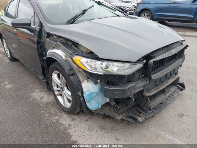 Photo 5 VIN: 3FA6P0HD6JR256860 - FORD FUSION 