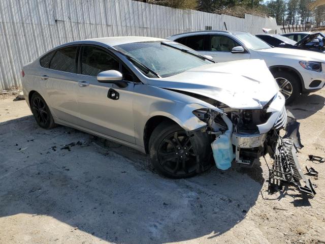 Photo 3 VIN: 3FA6P0HD6KR111528 - FORD FUSION SE 