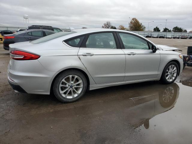 Photo 2 VIN: 3FA6P0HD6KR164987 - FORD FUSION SE 