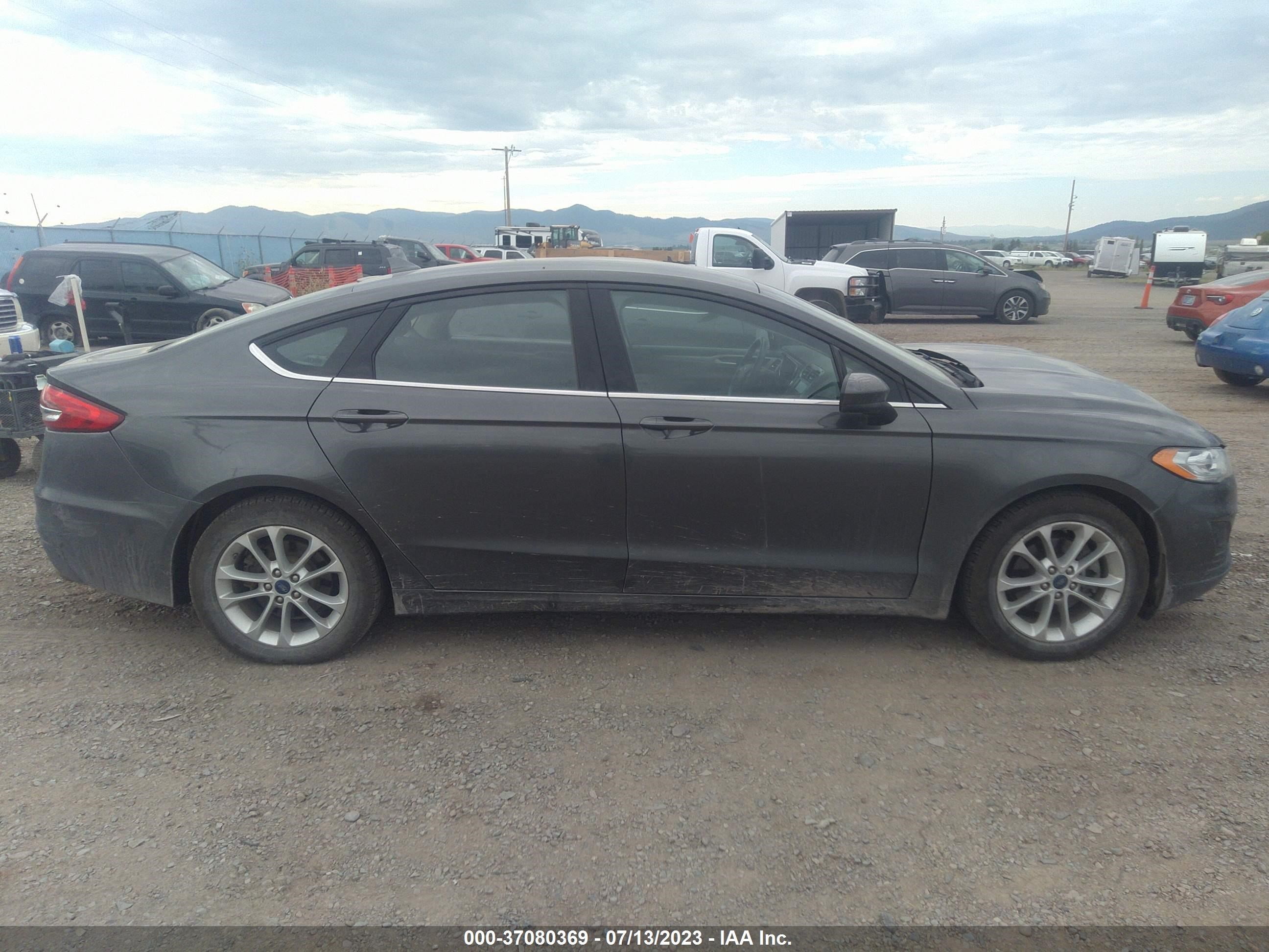 Photo 12 VIN: 3FA6P0HD6KR202301 - FORD FUSION 