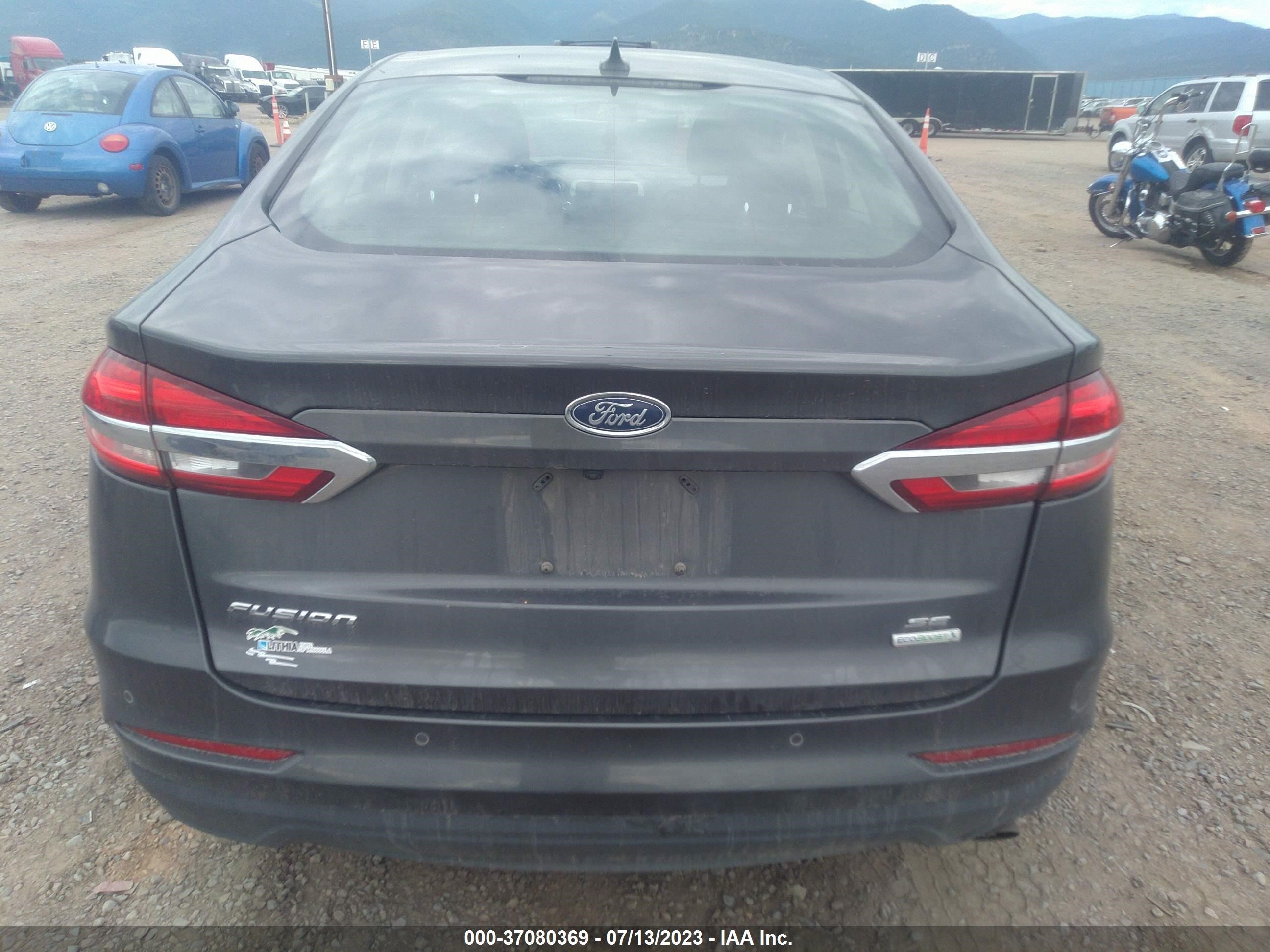 Photo 15 VIN: 3FA6P0HD6KR202301 - FORD FUSION 