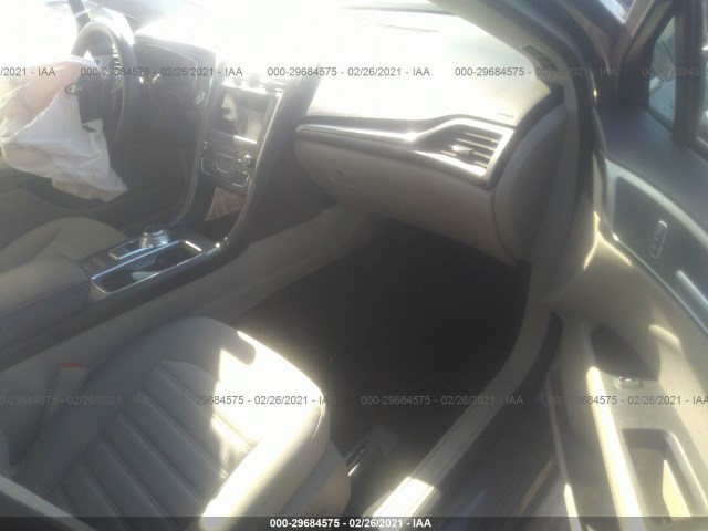 Photo 4 VIN: 3FA6P0HD6KR218773 - FORD FUSION 