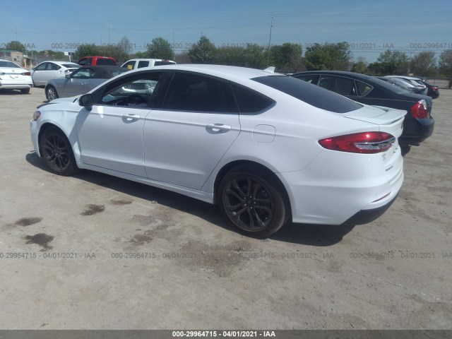 Photo 2 VIN: 3FA6P0HD6LR168393 - FORD FUSION 