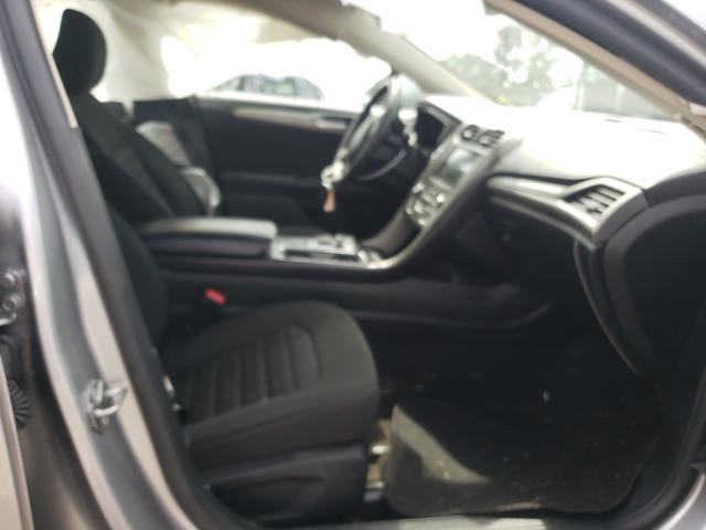 Photo 4 VIN: 3FA6P0HD6LR183847 - FORD FUSION SE 