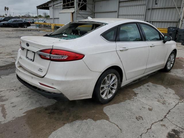 Photo 2 VIN: 3FA6P0HD6LR218497 - FORD FUSION SE 