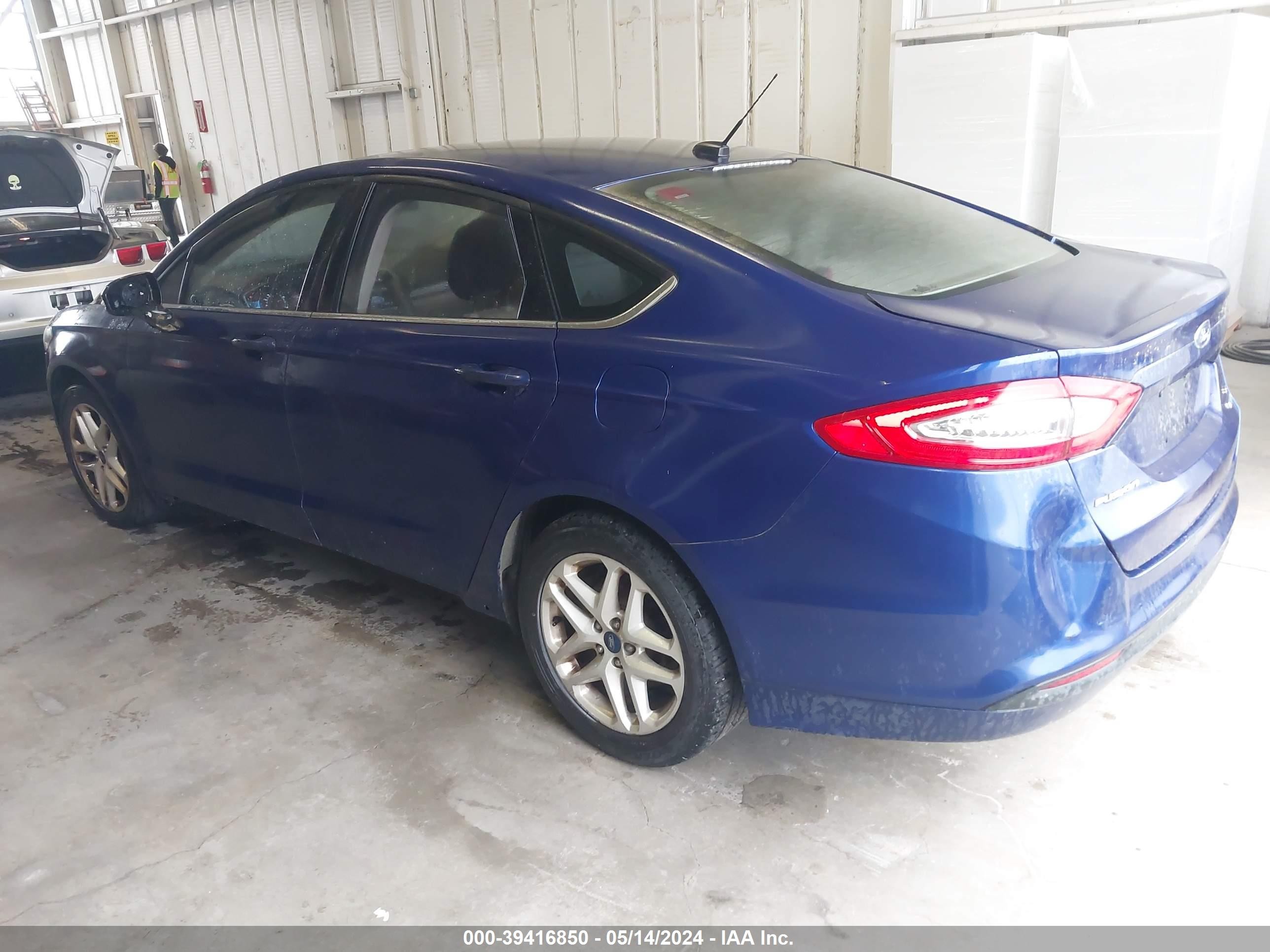 Photo 2 VIN: 3FA6P0HD7ER154764 - FORD FUSION 