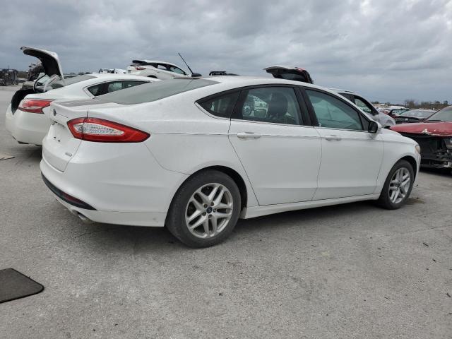 Photo 2 VIN: 3FA6P0HD7ER203252 - FORD FUSION SE 