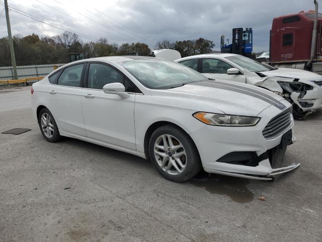 Photo 3 VIN: 3FA6P0HD7ER203252 - FORD FUSION SE 