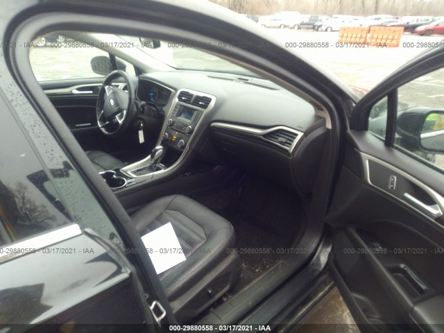 Photo 4 VIN: 3FA6P0HD7ER353541 - FORD FUSION 