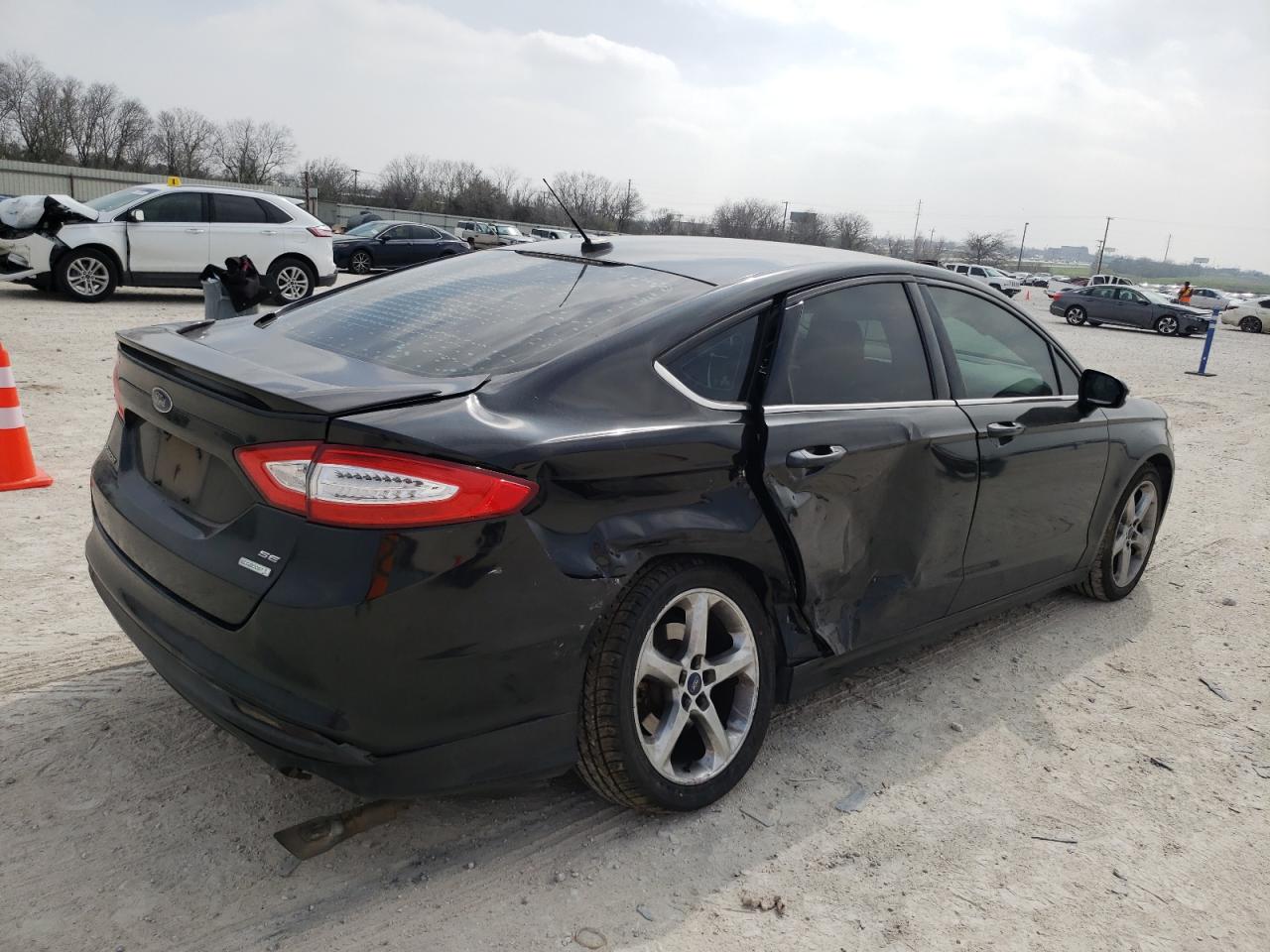 Photo 2 VIN: 3FA6P0HD7ER355418 - FORD FUSION 