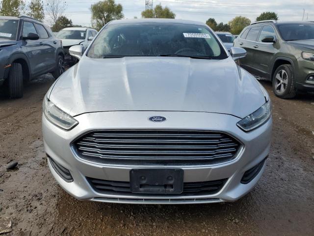 Photo 4 VIN: 3FA6P0HD7FR256423 - FORD FUSION 