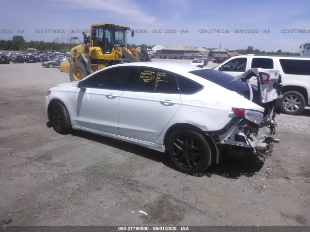 Photo 2 VIN: 3FA6P0HD7GR141662 - FORD FUSION 