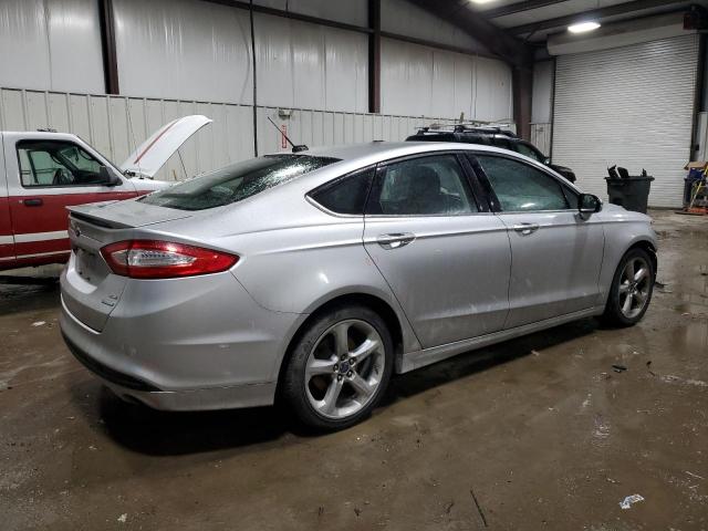 Photo 2 VIN: 3FA6P0HD7GR149423 - FORD FUSION SE 