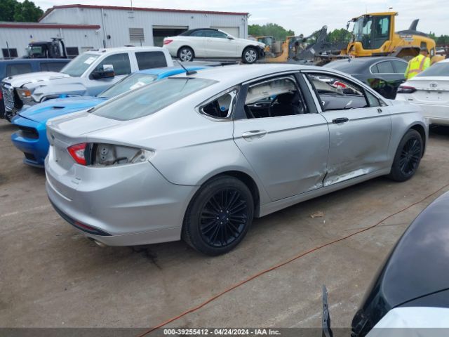 Photo 3 VIN: 3FA6P0HD7GR254415 - FORD FUSION 