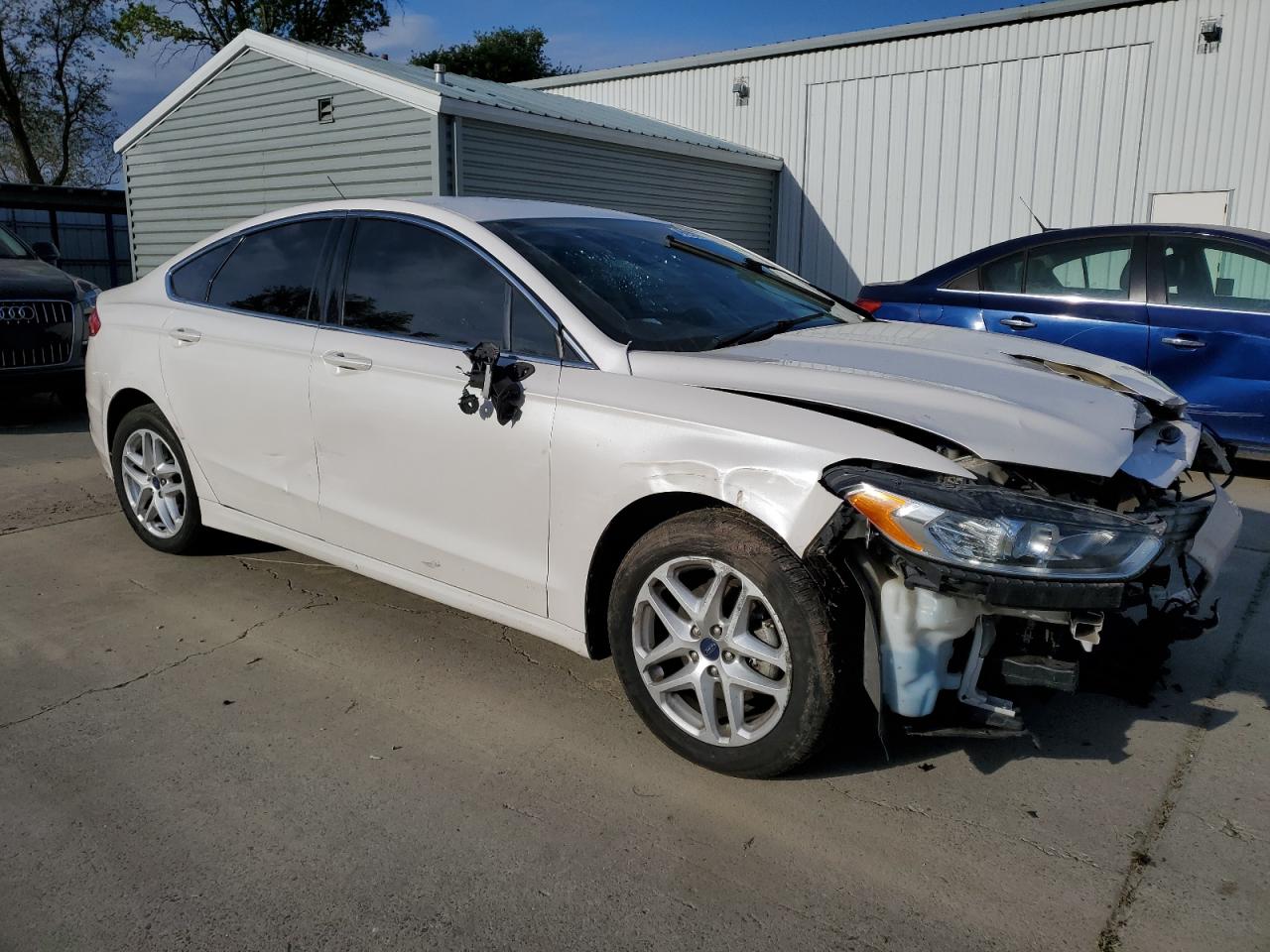 Photo 3 VIN: 3FA6P0HD7GR396859 - FORD FUSION 