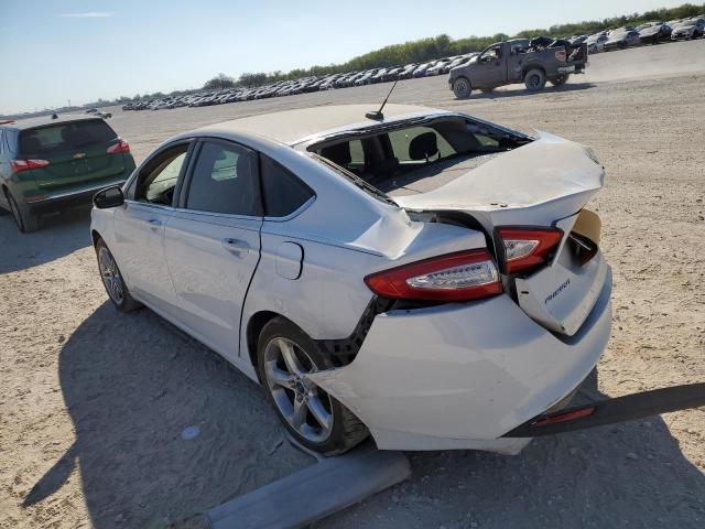 Photo 2 VIN: 3FA6P0HD7GR399731 - FORD FUSION SE 