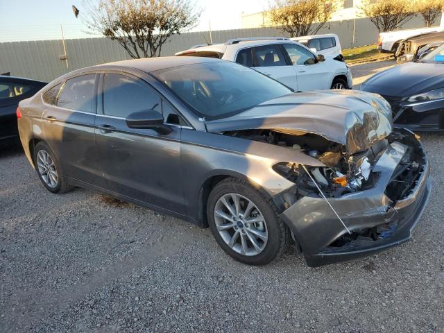 Photo 3 VIN: 3FA6P0HD7HR126631 - FORD FUSION SE 