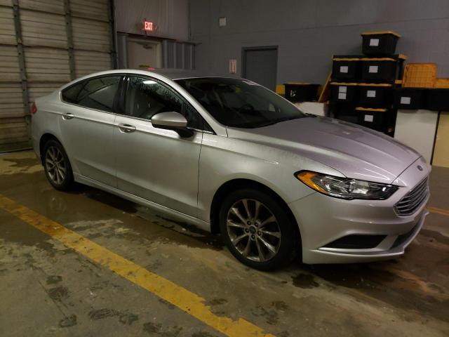 Photo 3 VIN: 3FA6P0HD7HR128282 - FORD FUSION SE 